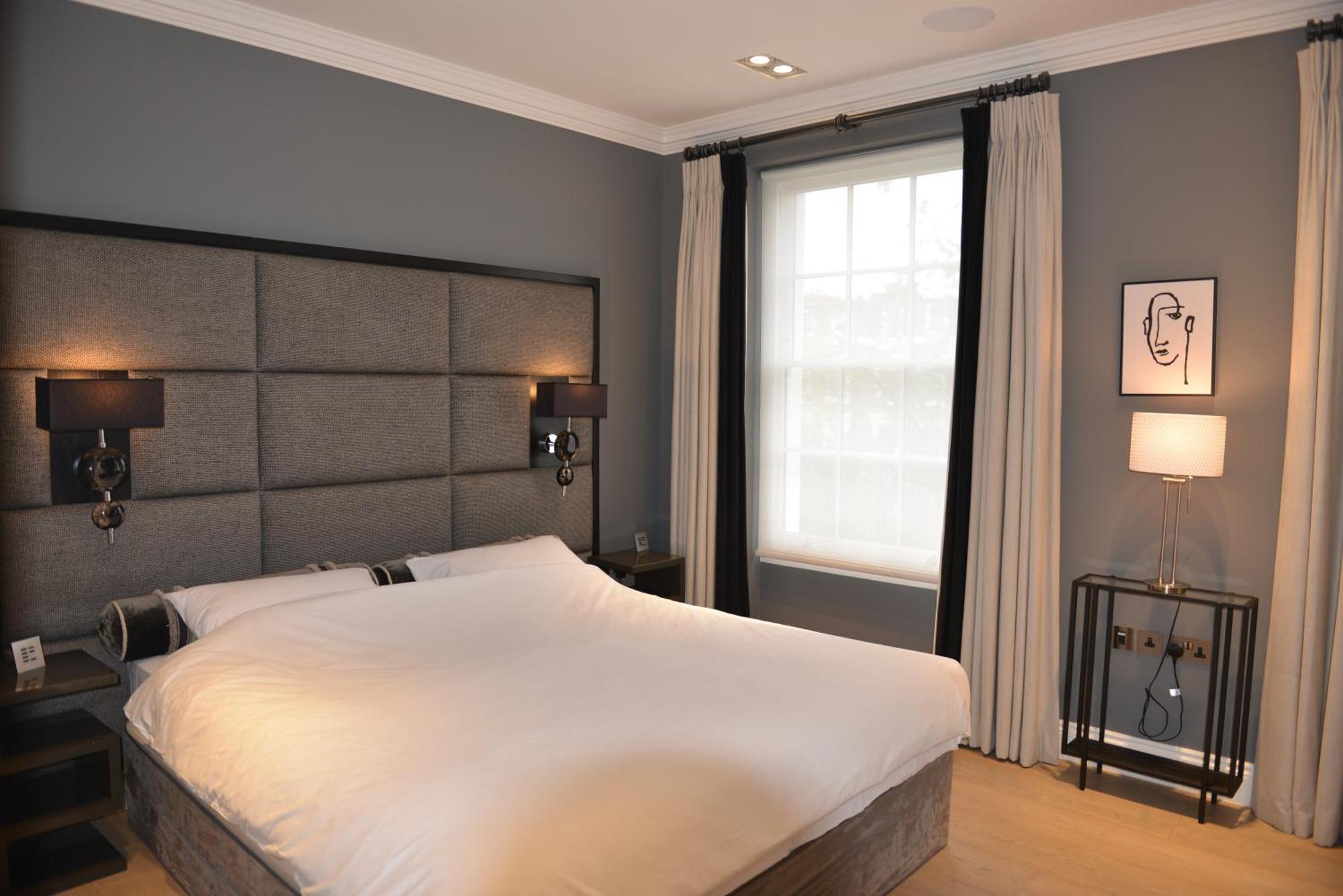 Luxury 4 Bedrooms 5 Baths 2 Receptions Family House With Garden Chelsea Londra