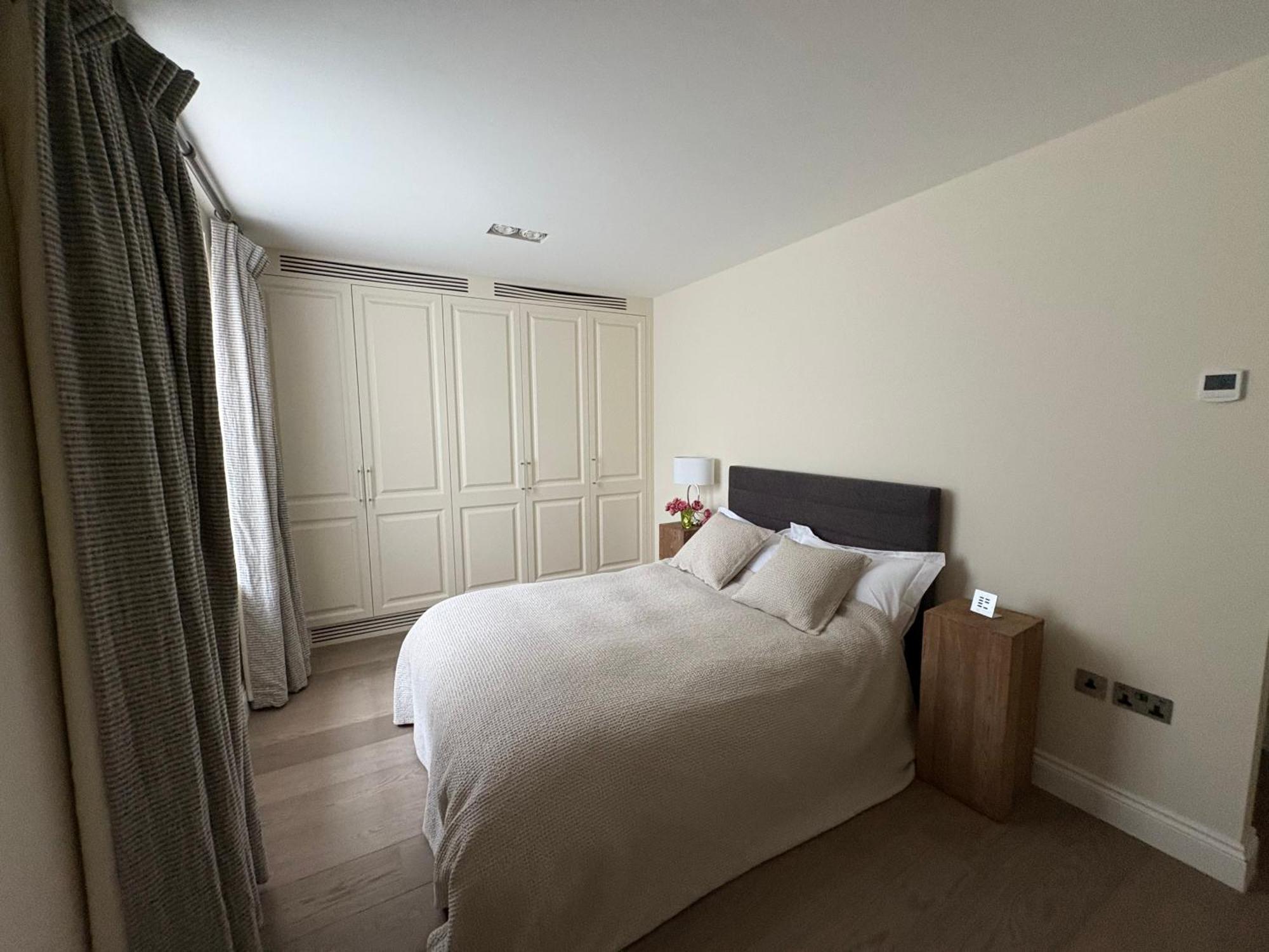 Luxury 4 Bedrooms 5 Baths 2 Receptions Family House With Garden Chelsea Londra